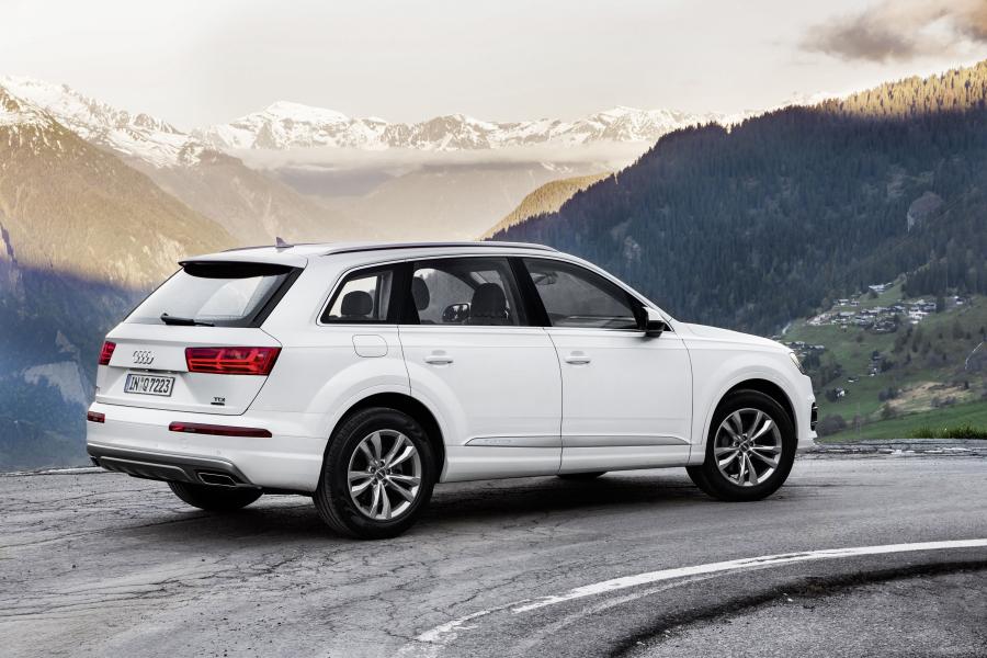  Audi Q7 TDI Quattro (4M) 2015 года  (WW) (фото 14 из 20)